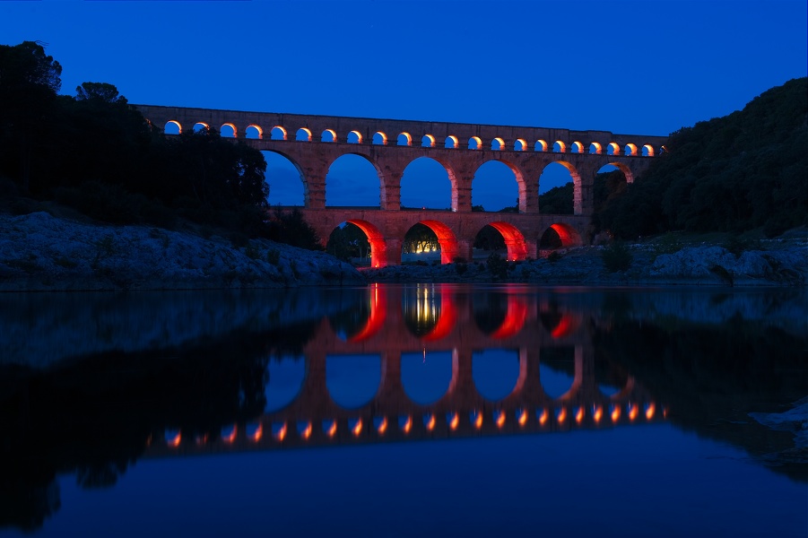Pont du Gard de nuit-02