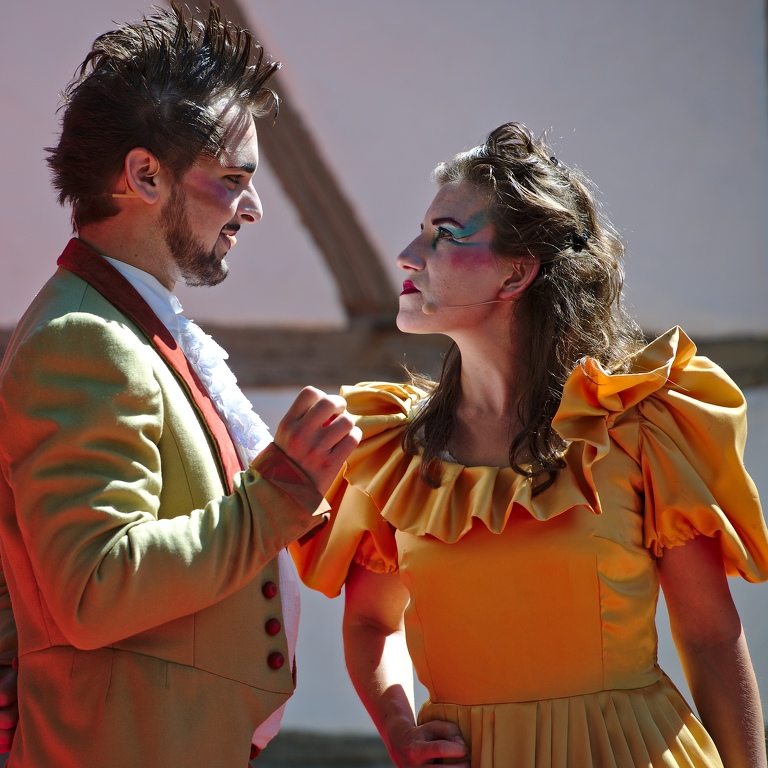 075-creation-theatrale-Theroigne-de-Mericourt-Laure-Chauvaux-et-Guy-Pieters-part-2 - 075-creation-theatrale-Theroigne-de-Mericourt-Laure-Chauvaux-et-Guy-Pieters-part-2.jpg 075-creation-theatrale-Theroigne-de-Mericourt-Laure-Chauvaux-et-Guy-Pieters-part-2.jpg