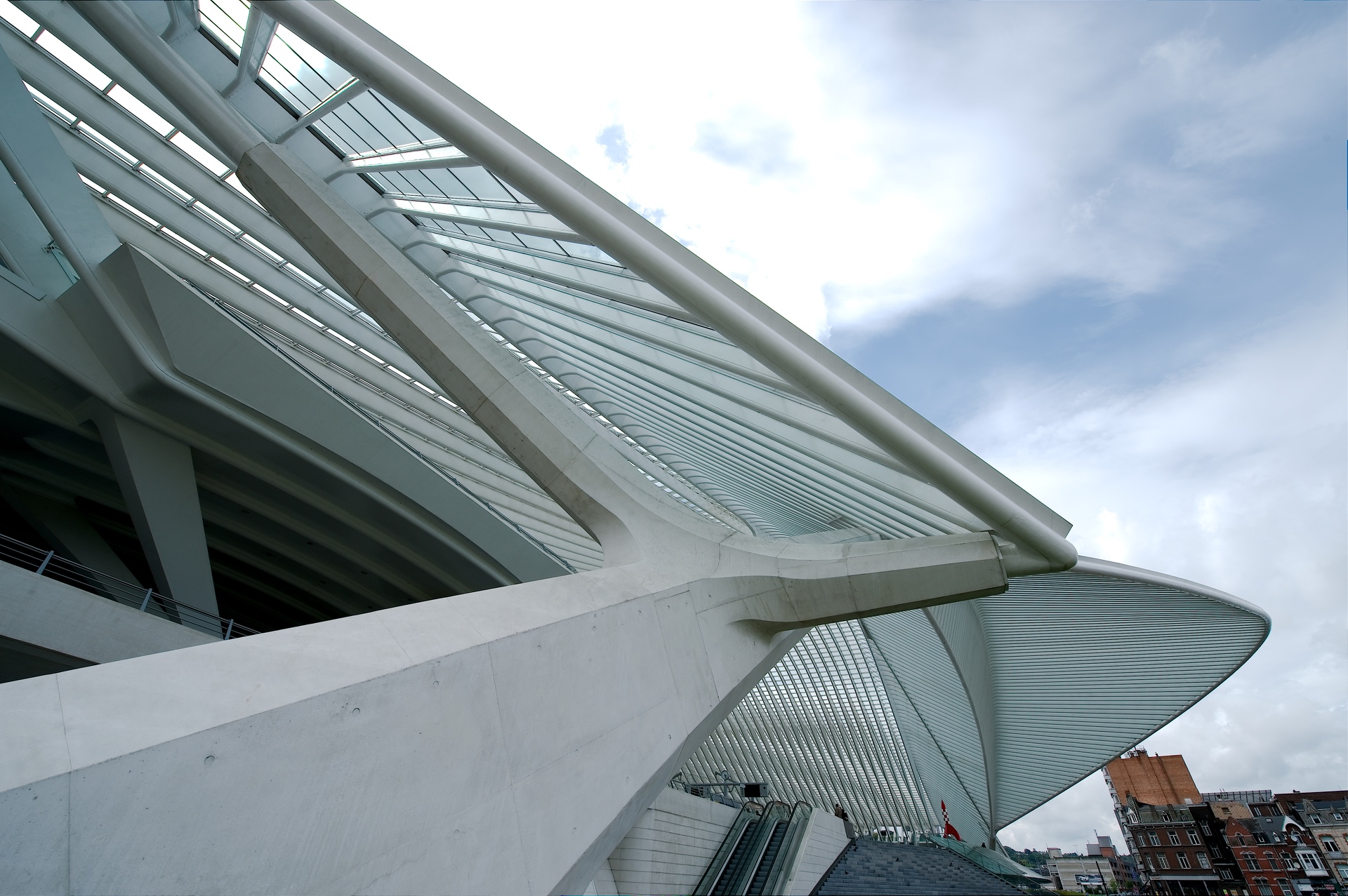 Gare des guillemins 28 - Gare_des_guillemins_28.jpg Gare_des_guillemins_28.jpg