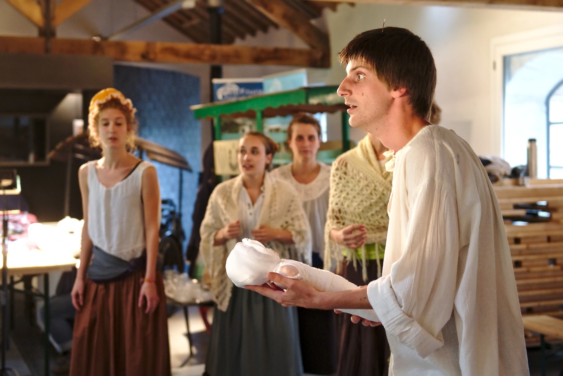41-creation-theatrale-Theroigne-de-Mericourt-Laure-Chauvaux-et-Guy-Pieters-part-1 - 41-creation-theatrale-Theroigne-de-Mericourt-Laure-Chauvaux-et-Guy-Pieters-part-1.jpg 41-creation-theatrale-Theroigne-de-Mericourt-Laure-Chauvaux-et-Guy-Pieters-part-1.jpg