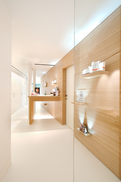 Louise-Heaven-Beauty-center-01