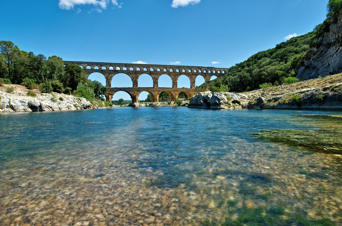 Pont_du_Gard-05.jpg