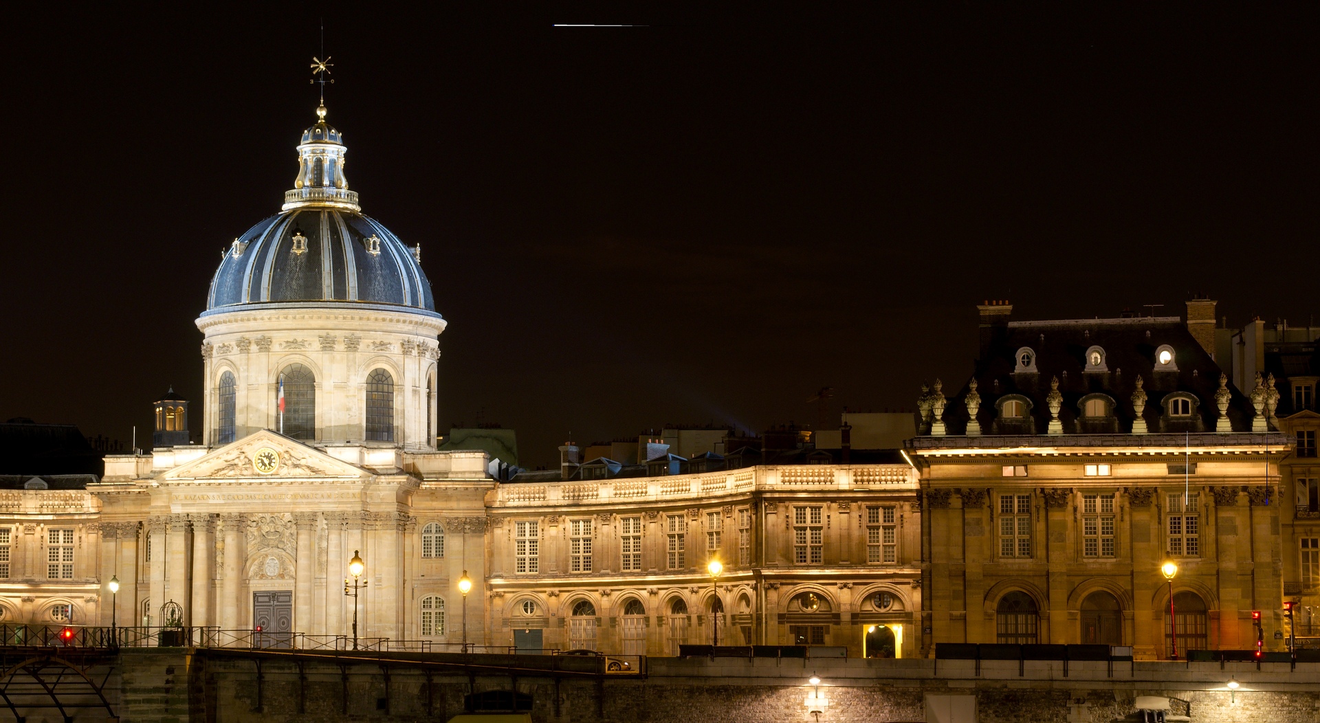 Paris_By_Night_5.jpg