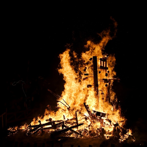 Grand-feu-Spirale-2013-03-23--20 20 39