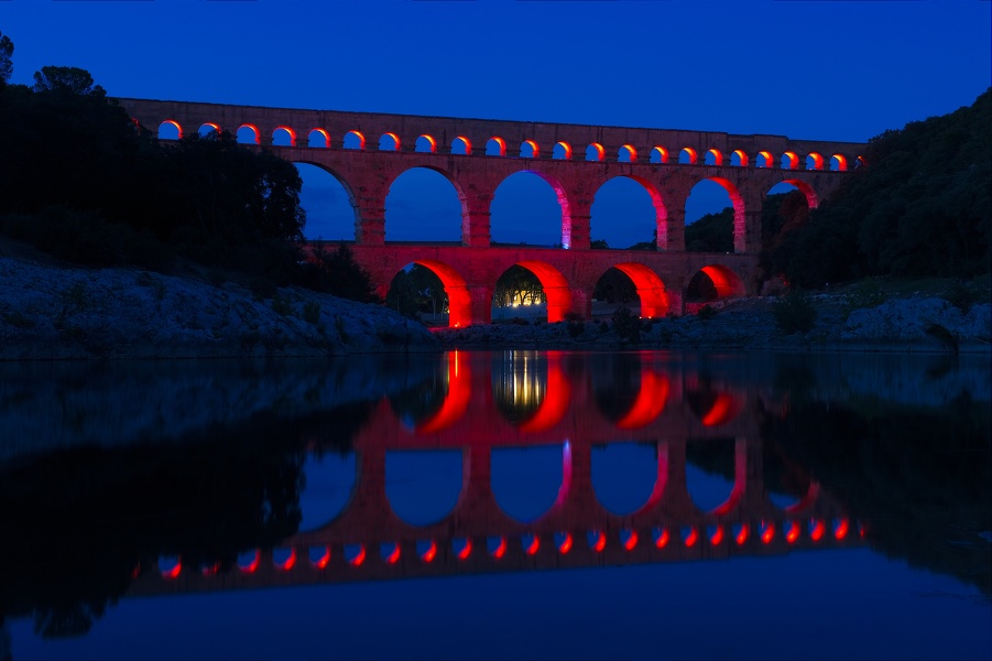 Pont du Gard de nuit-04
