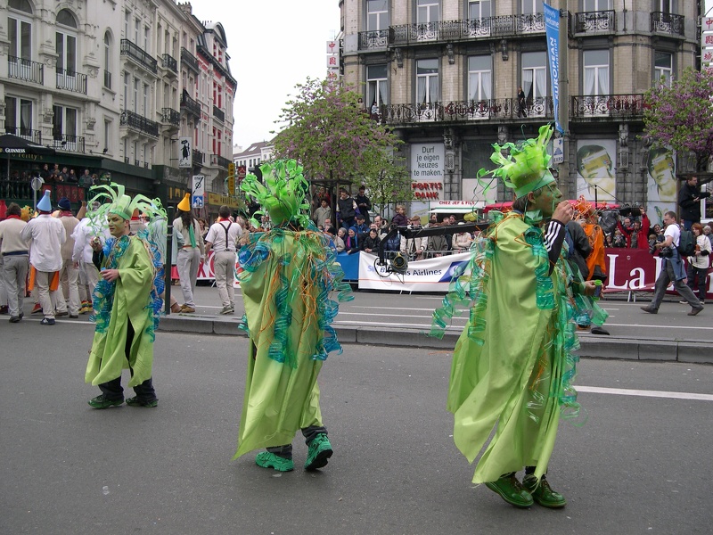 2004-05-08--14 06 41 Zinneke-Parade-Bxl Luc Viatour