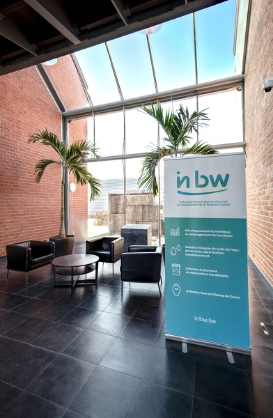 20-IBW-Front-office