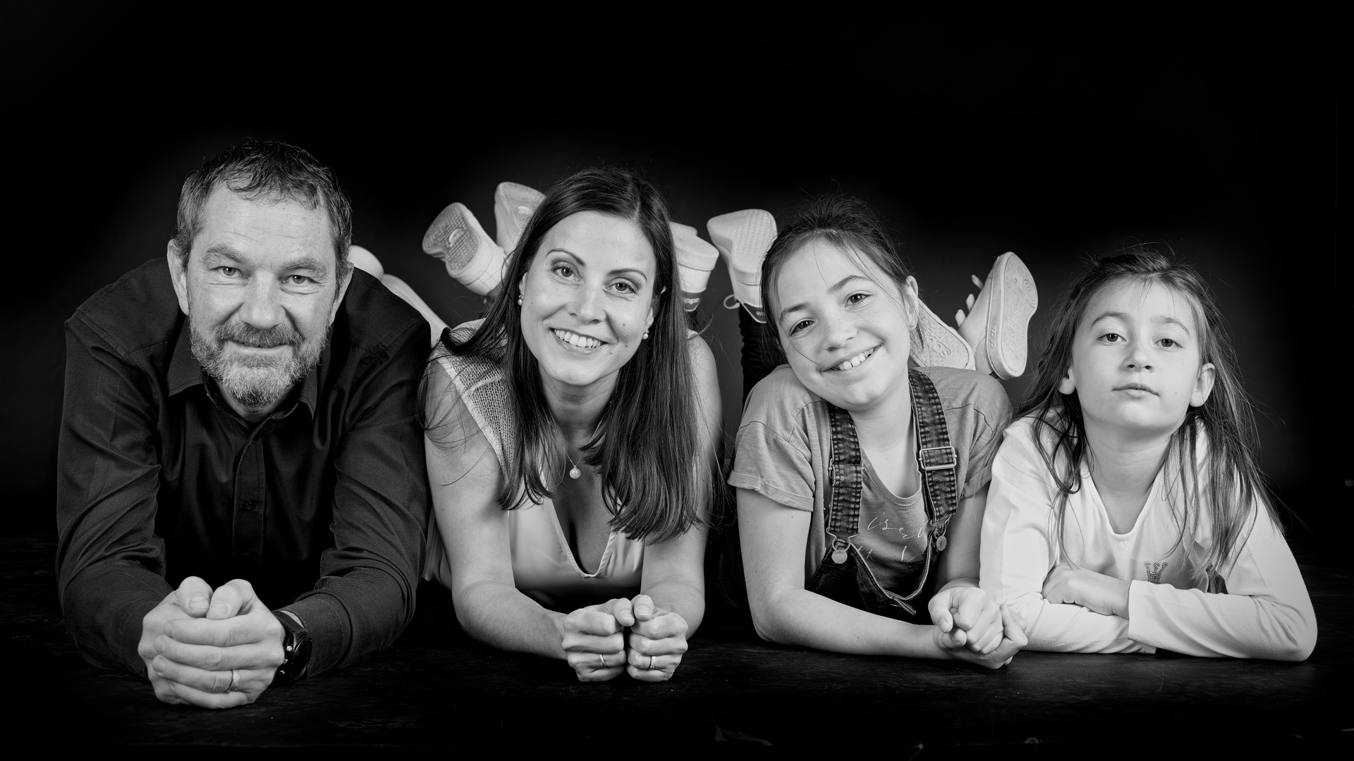 28-famille-studio-n&bl-10-10-2020.jpg