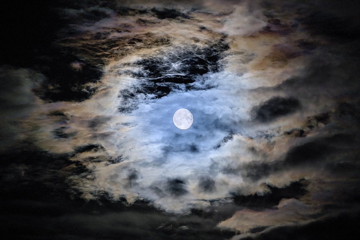 Lune-nuage-1-07-21.jpg