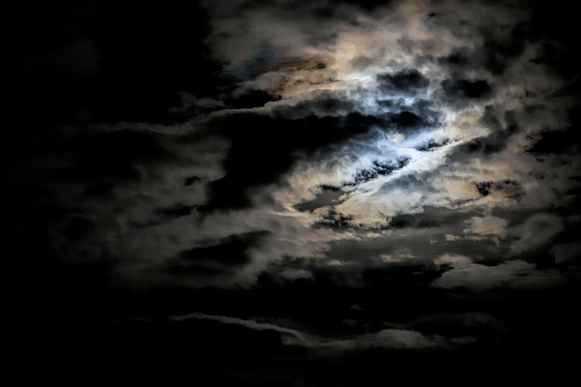 Lune-nuages-2-07-21.jpg
