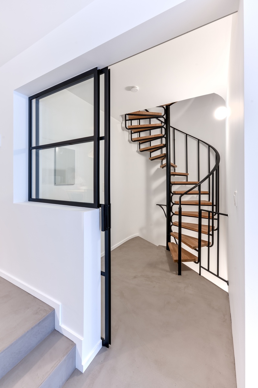 13-Mise en Scene 04-01-2023.jpg