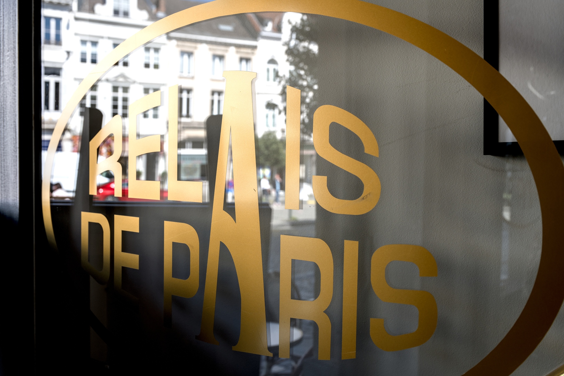 22--Le Relais de Paris.jpg