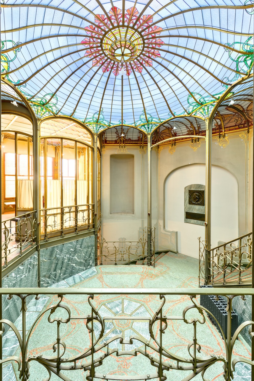 102A-Hotel-Van-Eetvelde-by-Victor-Horta.jpg