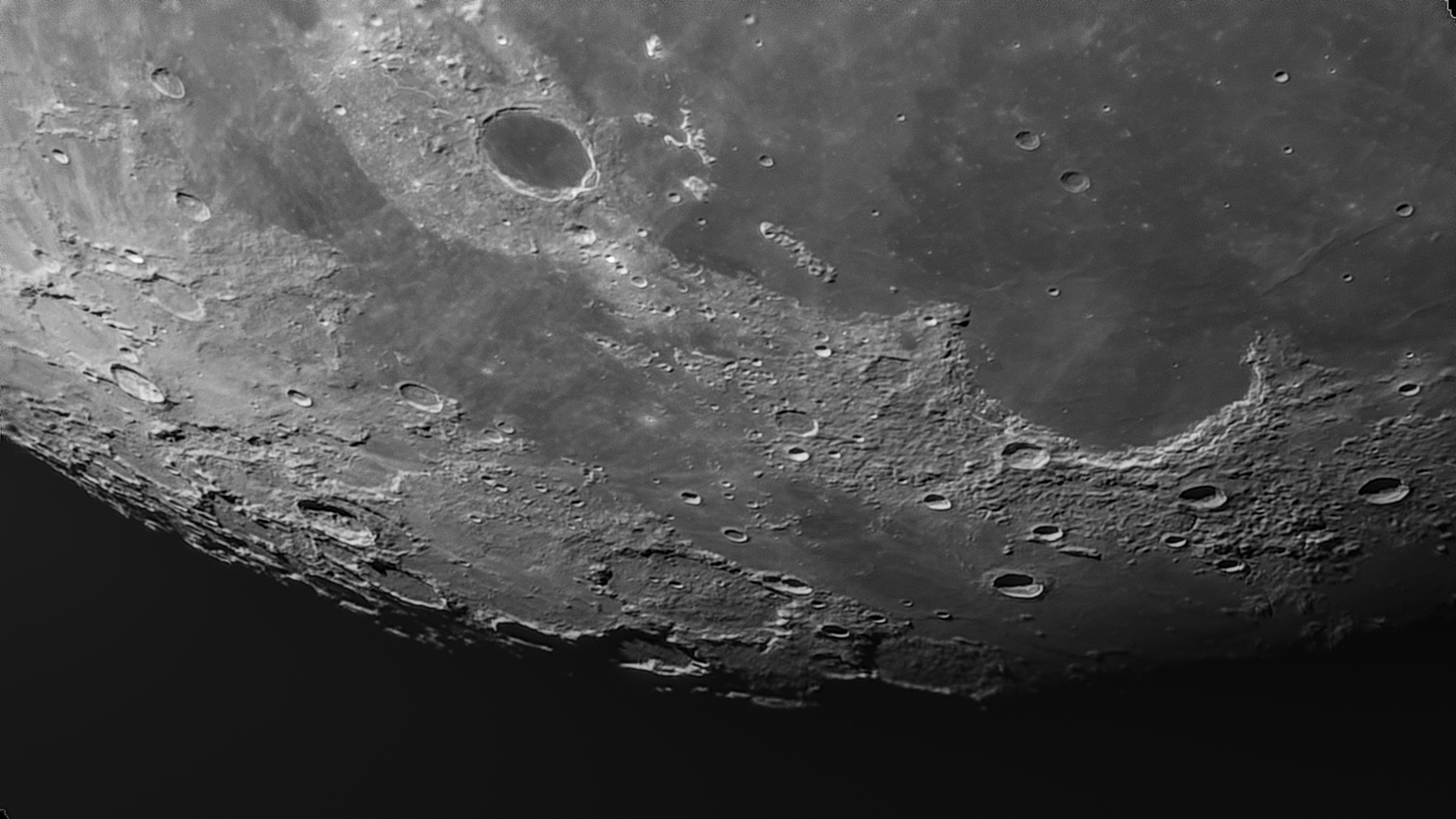 20260430001326-1febdd07-xl.jpg