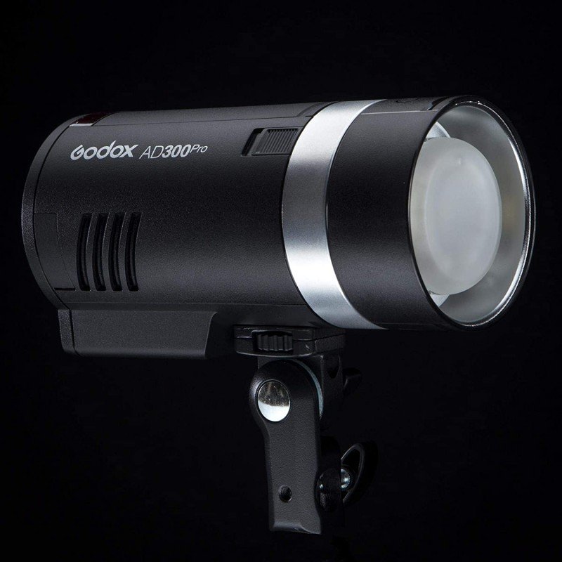 Godox-AD300-Pro-TTL-kit.jpg